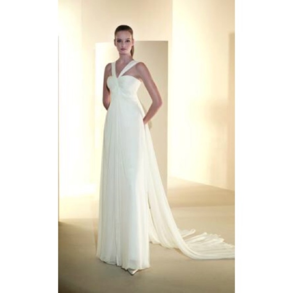 White One/W1 439 Wedding Dress
